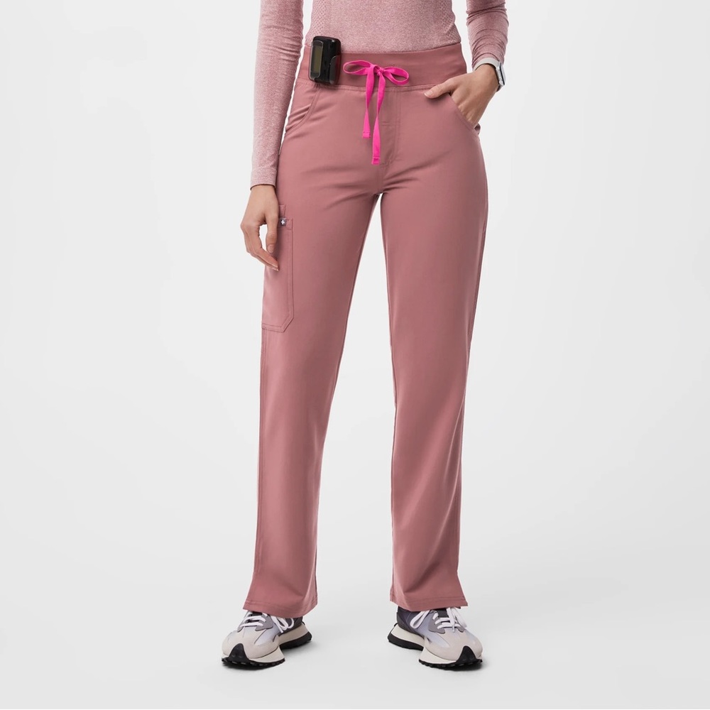High Waisted Kade cargo scrub pant